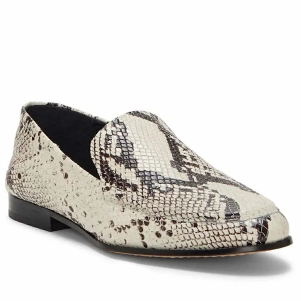 Vince Camuto Woman’s Jendeya 2 Snakeskin Loafer Sz 7 NWOT
